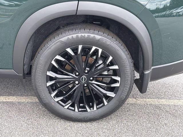 2026 Obsidian Green Nissan Rogue Dark Armor FWD SUV