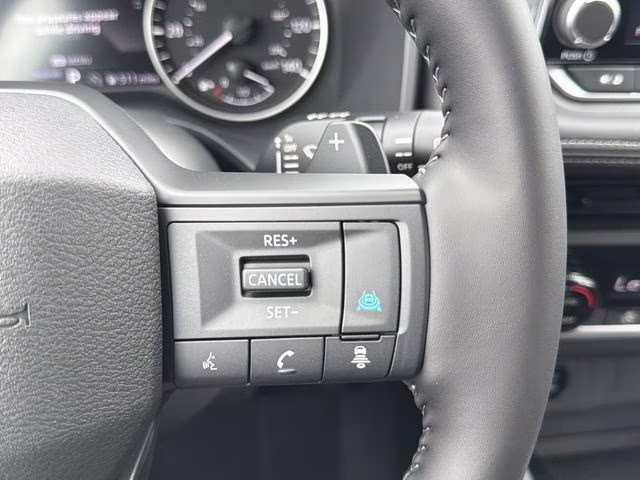2026 Obsidian Green Nissan Rogue Dark Armor FWD SUV