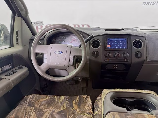 2006 White Ford F-150 FX4 4X4 Truck