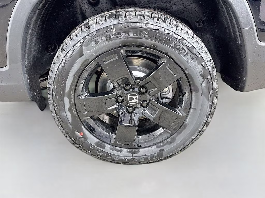 2026 Crystal Black Pearl Honda Ridgeline Black Edition AWD Truck