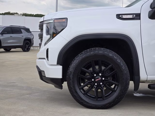 2024 Summit White GMC Sierra 1500 Elevation 4X4 Truck