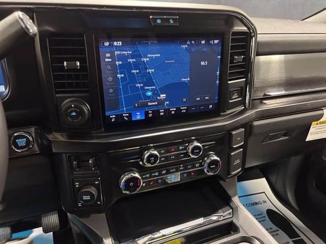 2026 Glacier Gray Metallic Tri-Coat Ford Super Duty F-250 SRW Lariat Black Appearance 4X4 Truck
