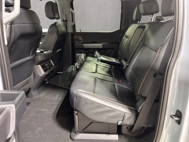 2026 Glacier Gray Metallic Tri-Coat Ford Super Duty F-250 SRW Lariat Black Appearance 4X4 Truck