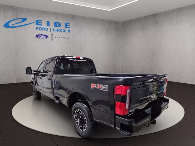 2026 Agate Black Metallic Ford Super Duty F-350 SRW Platinum 4X4 Truck