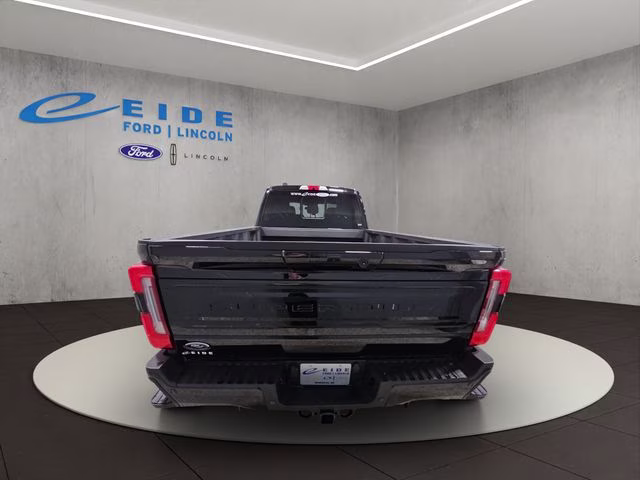 2026 Agate Black Metallic Ford Super Duty F-350 SRW Platinum 4X4 Truck