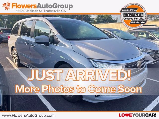 2024 Gray Honda Odyssey Touring FWD Van