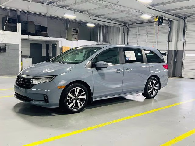 2024 Gray Honda Odyssey Touring FWD Van