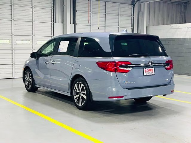 2024 Gray Honda Odyssey Touring FWD Van