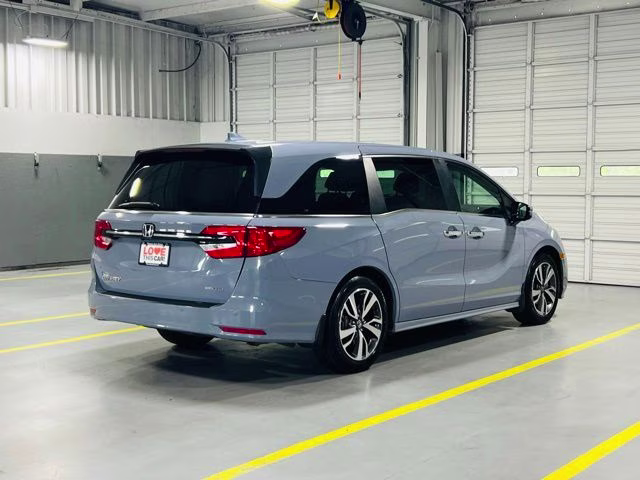 2024 Gray Honda Odyssey Touring FWD Van