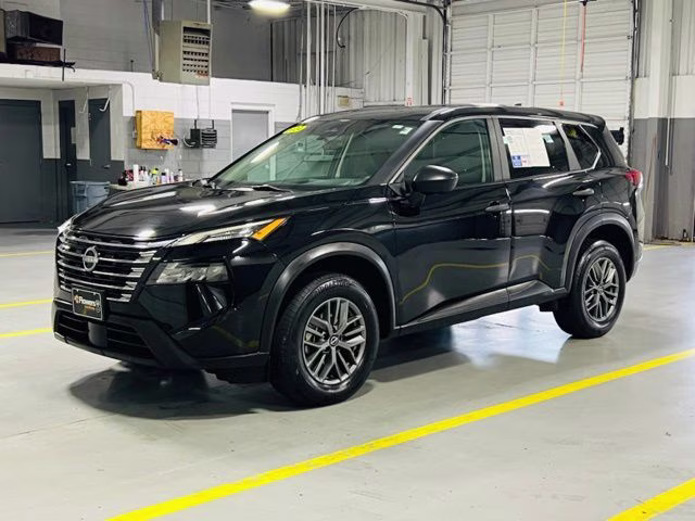 2024 Super Black Nissan Rogue S FWD SUV
