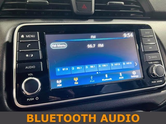 2024 Brilliant Silver Metallic Nissan Versa 1.6 S FWD Sedan