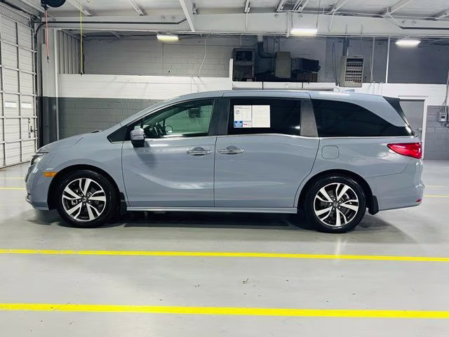 2024 Gray Honda Odyssey Touring FWD Van