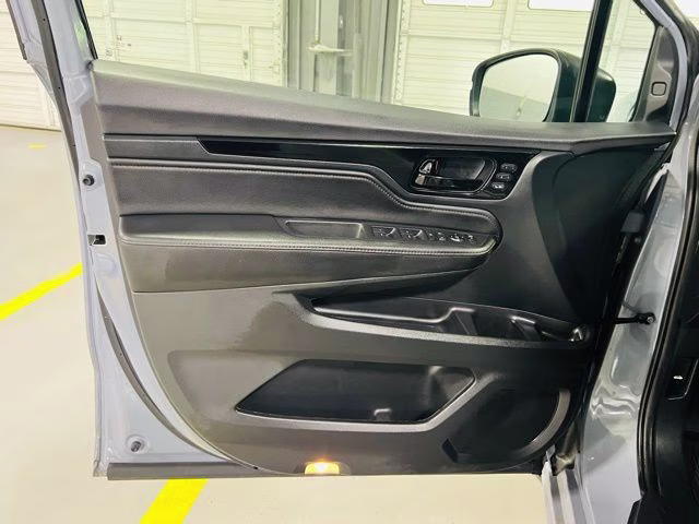2024 Gray Honda Odyssey Touring FWD Van