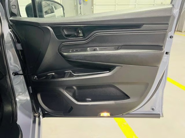 2024 Gray Honda Odyssey Touring FWD Van