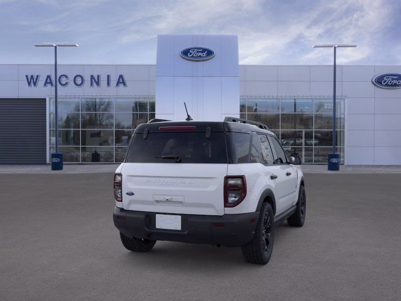 2026 Space White Metallic Ford Bronco Sport Outer Banks 4X4 SUV
