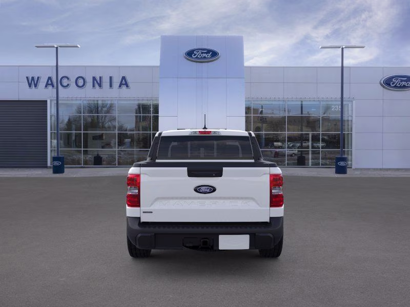2026 Oxford White Ford Maverick XL AWD Truck