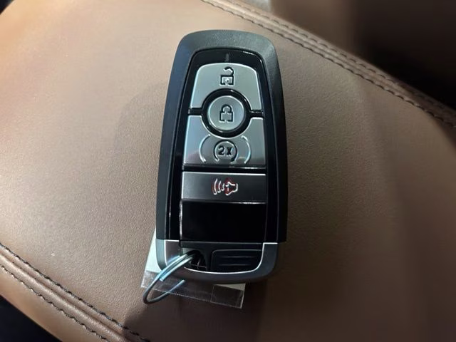 2026 Carbonized Gray Metallic Ford Bronco Sport Outer Banks 4X4 SUV