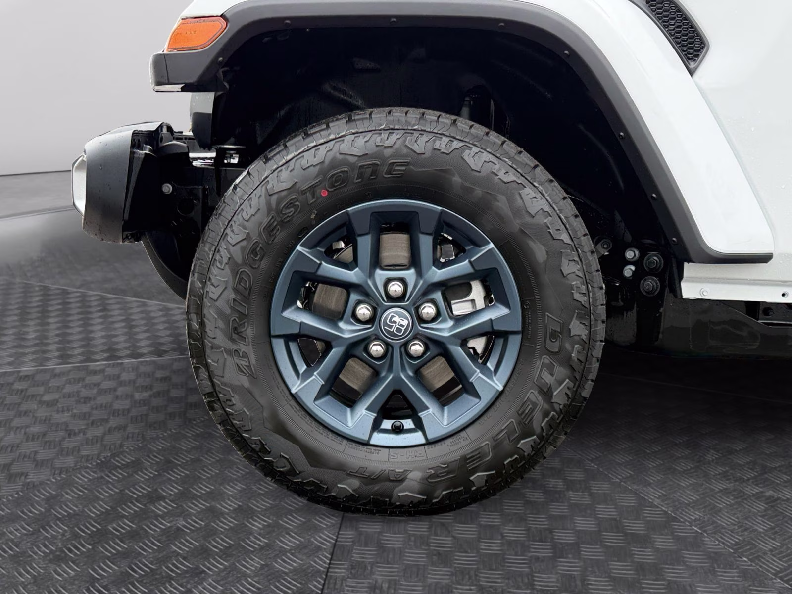 2026 Bright White Clearcoat Jeep Gladiator 85th Anniversary Edition 4X4 Truck