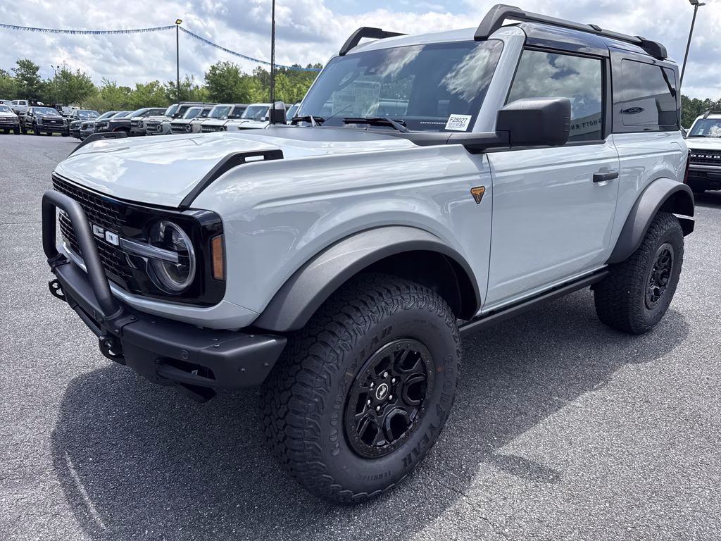 2026 Avalanche Ford Bronco Badlands 4X4 SUV