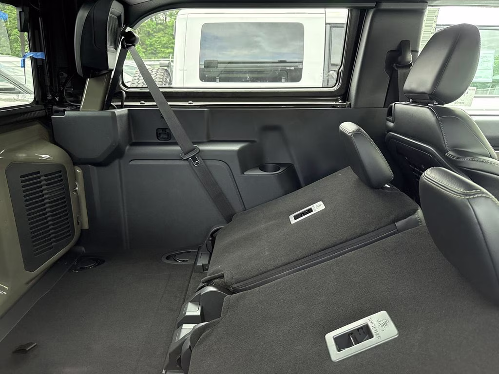 2026 Marsh Gray Ford Bronco Badlands 4X4 SUV