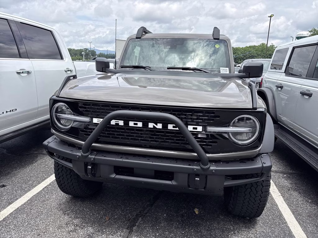 2026 Marsh Gray Ford Bronco Badlands 4X4 SUV
