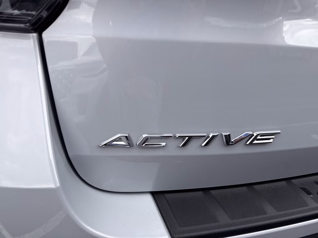 2026 Space White Metallic Ford Explorer Active RWD SUV