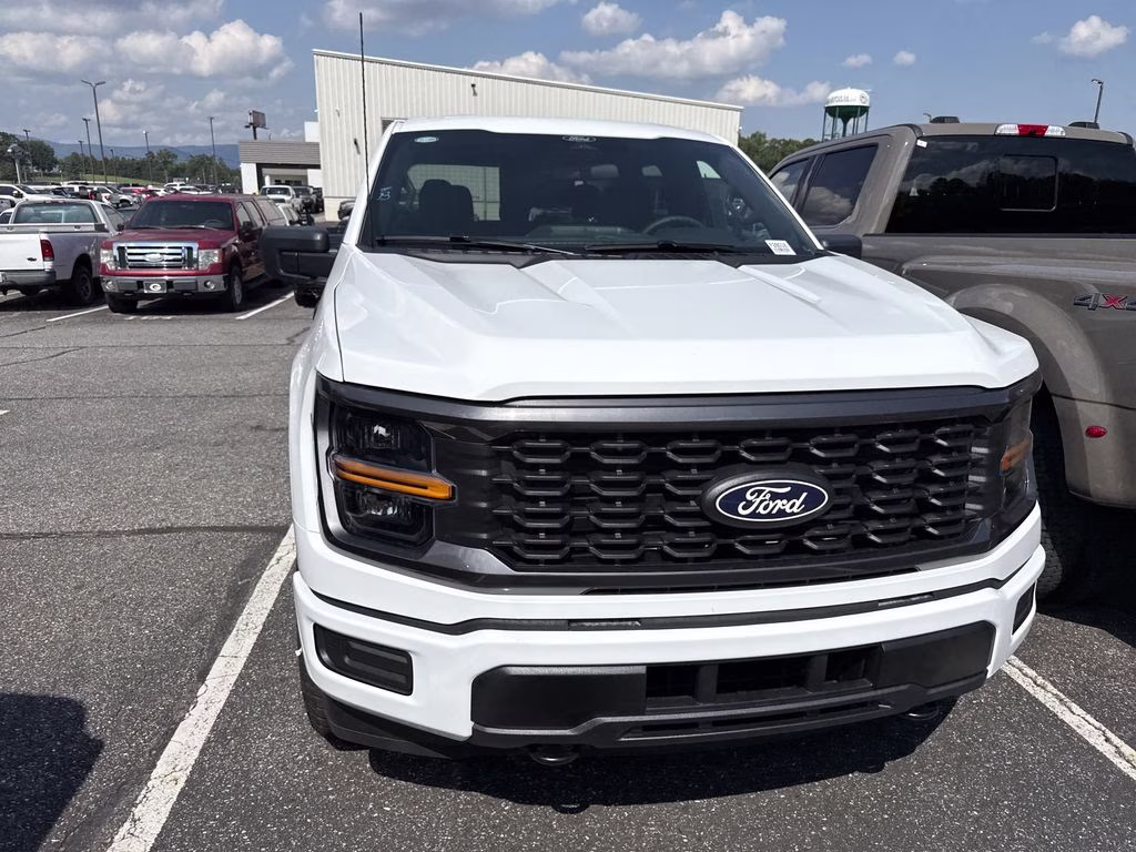 2026 Oxford White Ford F-150 STX 4X4 Truck