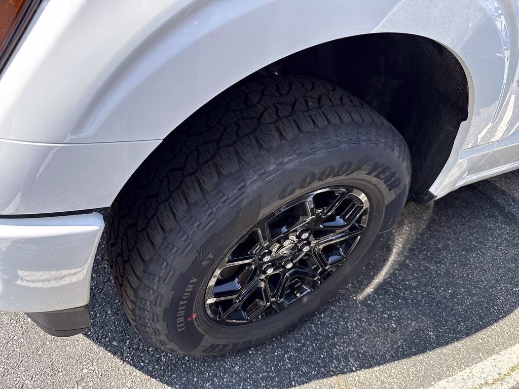 2026 Oxford White Ford F-150 STX 4X4 Truck