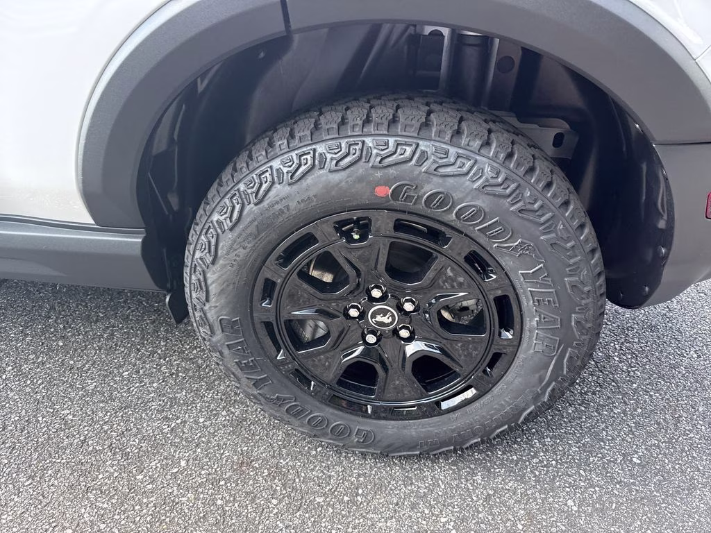2026 Oxford White Ford Bronco Sport Outer Banks 4X4 SUV