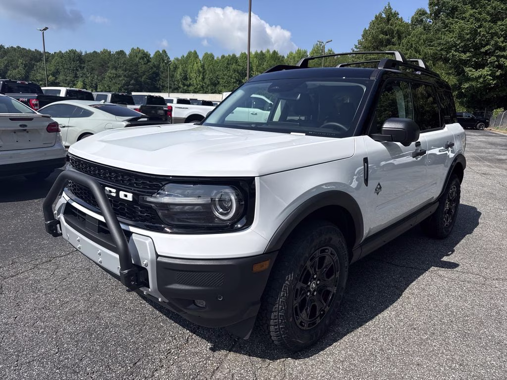 2026 Oxford White Ford Bronco Sport Outer Banks 4X4 SUV
