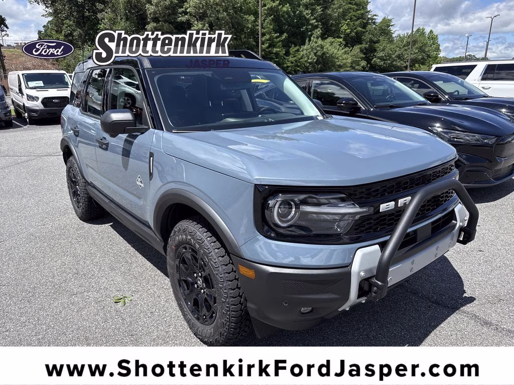 2026 Azure Gray Metallic Ford Bronco Sport Outer Banks 4X4 SUV