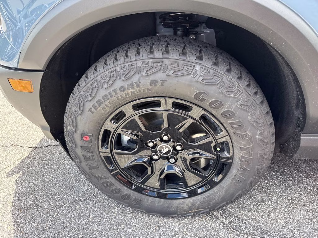 2026 Azure Gray Metallic Ford Bronco Sport Outer Banks 4X4 SUV