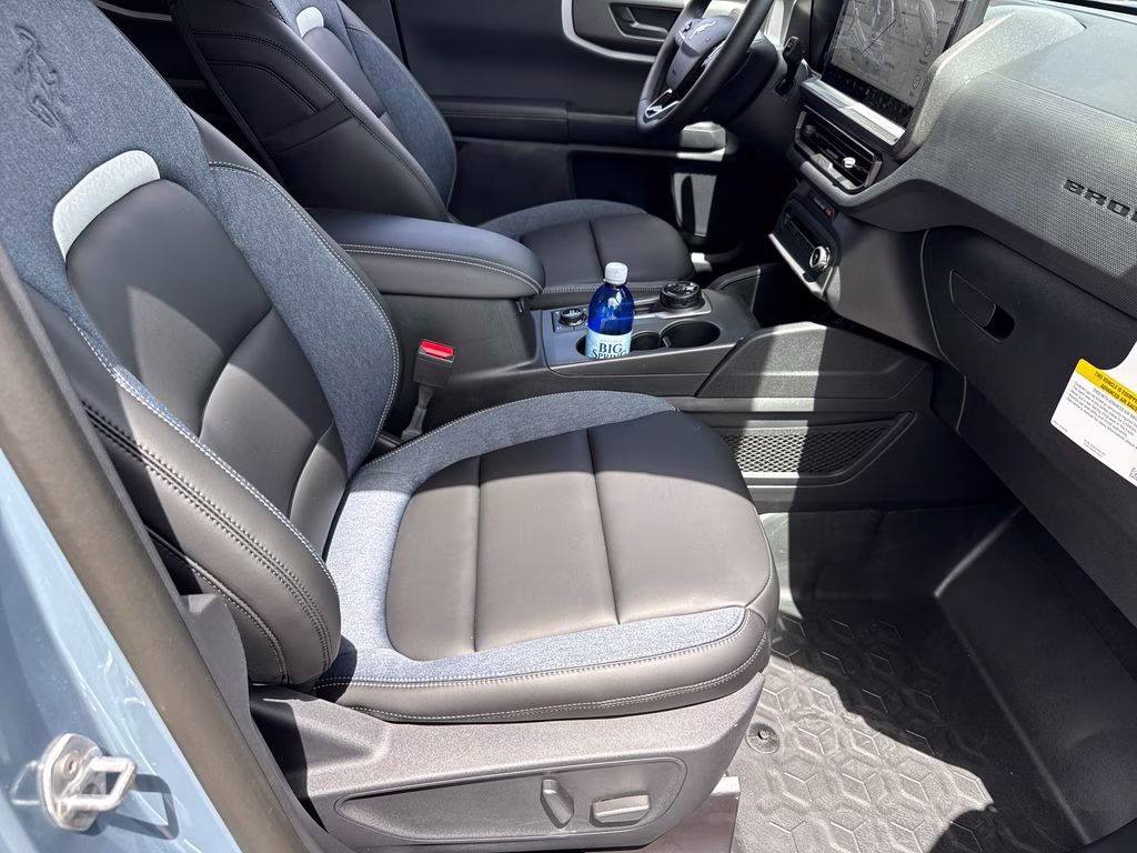 2026 Azure Gray Metallic Ford Bronco Sport Outer Banks 4X4 SUV