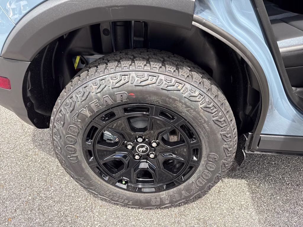 2026 Azure Gray Metallic Ford Bronco Sport Outer Banks 4X4 SUV