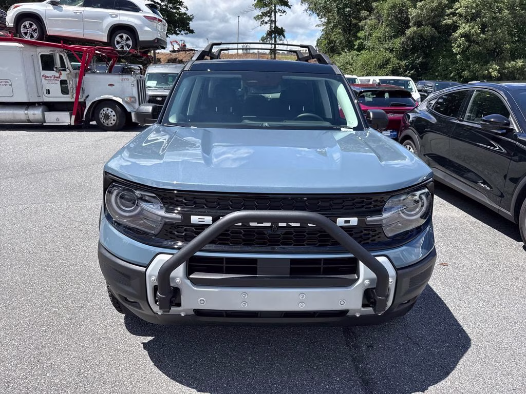 2026 Azure Gray Metallic Ford Bronco Sport Outer Banks 4X4 SUV