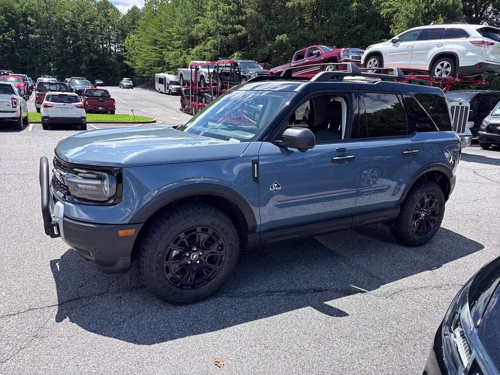 2026 Azure Gray Metallic Ford Bronco Sport Outer Banks 4X4 SUV