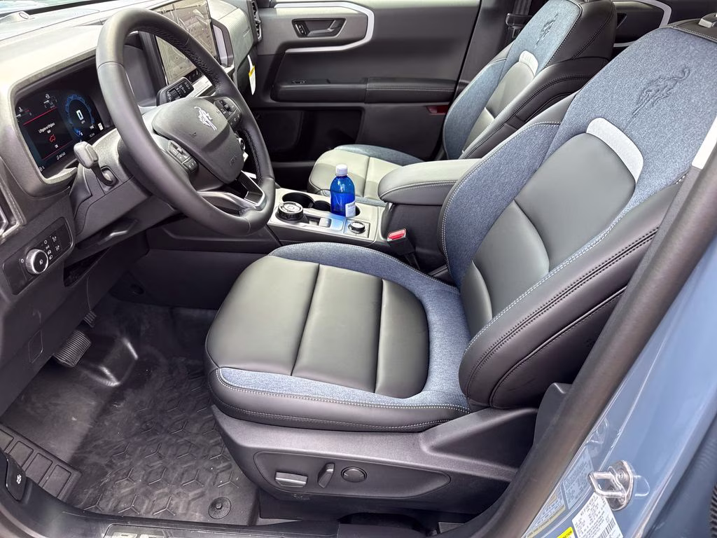 2026 Azure Gray Metallic Ford Bronco Sport Outer Banks 4X4 SUV