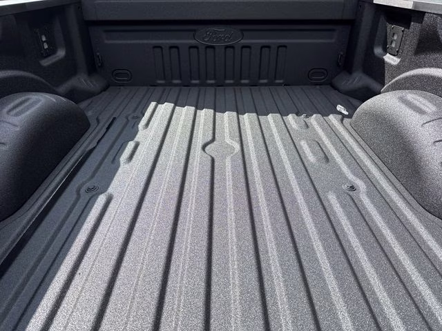 2026 Avalanche Ford Super Duty F-250 SRW Lariat 4X4 Truck