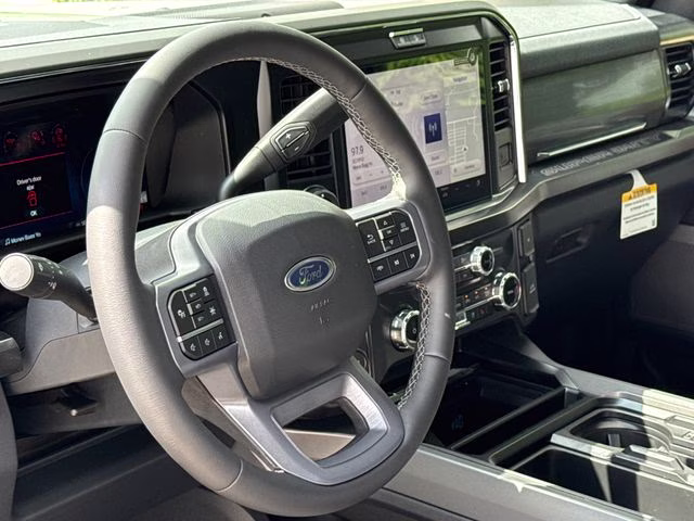 2026 Avalanche Ford Super Duty F-250 SRW Lariat 4X4 Truck