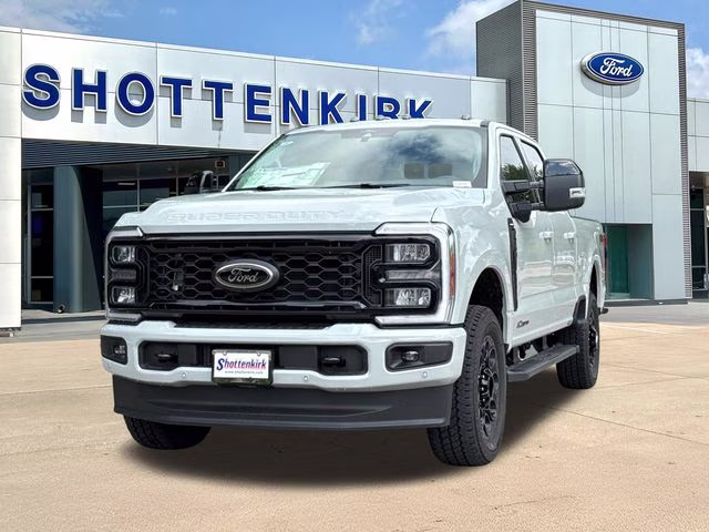 2026 Avalanche Ford Super Duty F-250 SRW Lariat 4X4 Truck