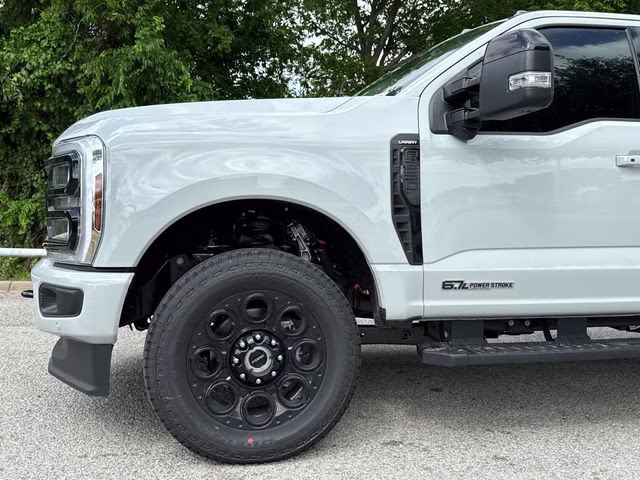 2026 Avalanche Ford Super Duty F-250 SRW Lariat 4X4 Truck