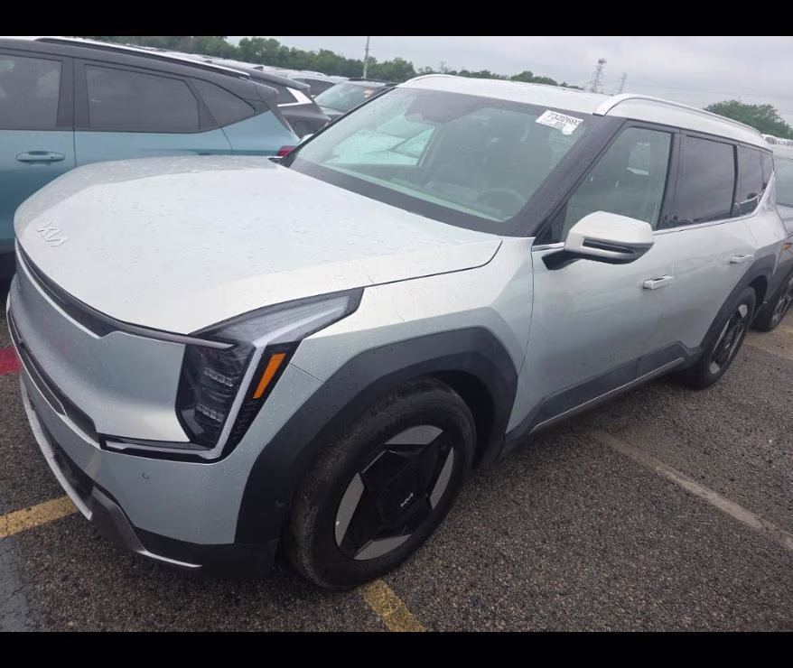 2026 Ivory Silver Kia EV9 Wind AWD SUV