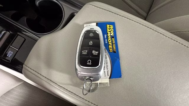 2022 Oxford Blue Hyundai Sonata Hybrid Blue FWD Sedan