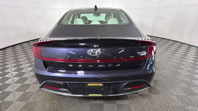 2022 Oxford Blue Hyundai Sonata Hybrid Blue FWD Sedan