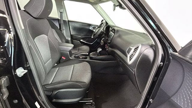 2021 Cherry Black Kia Soul S FWD Hatchback