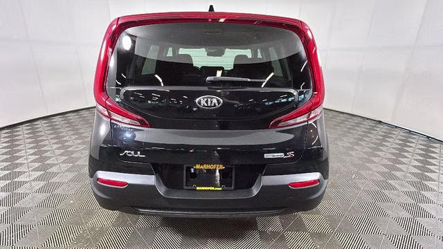 2021 Cherry Black Kia Soul S FWD Hatchback