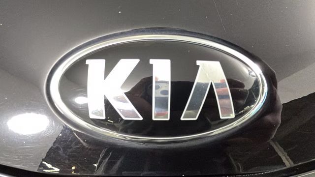2021 Cherry Black Kia Soul S FWD Hatchback