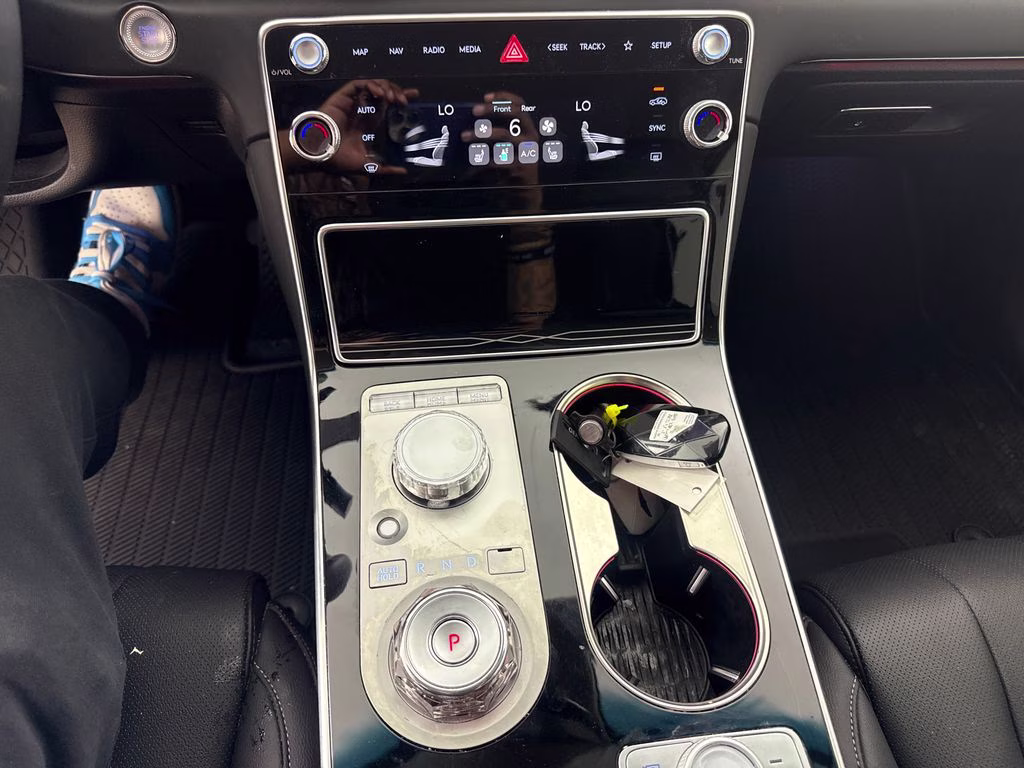 2026 Alta White Genesis GV80 2.5T RWD SUV