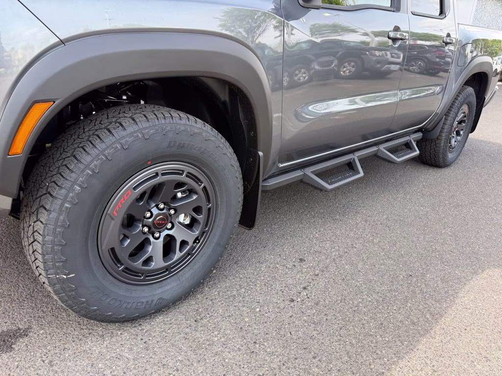 2026 Gun Metallic Nissan Frontier PRO-4X 4X4 Truck