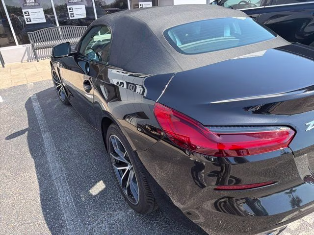 2020 Black Sapphire Metallic BMW Z4 sDrive30i RWD Convertible